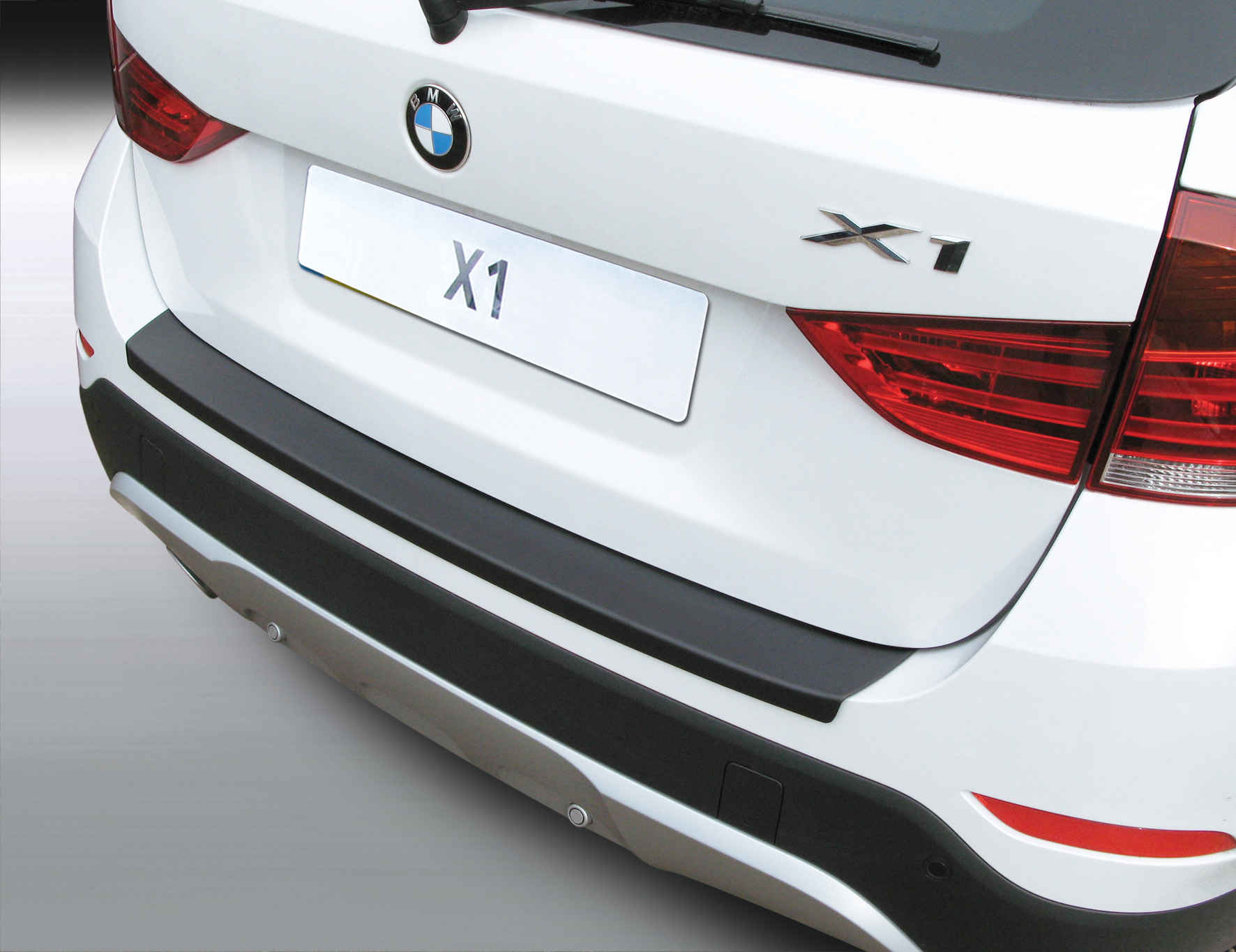 Protectie Bara Spate Compatibila Bmw X1 E84 2009-2016 SUV (Negru)